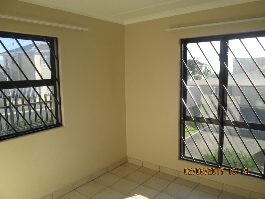 To Let 2 Bedroom Property for Rent in Burgundy Estate Western Cape